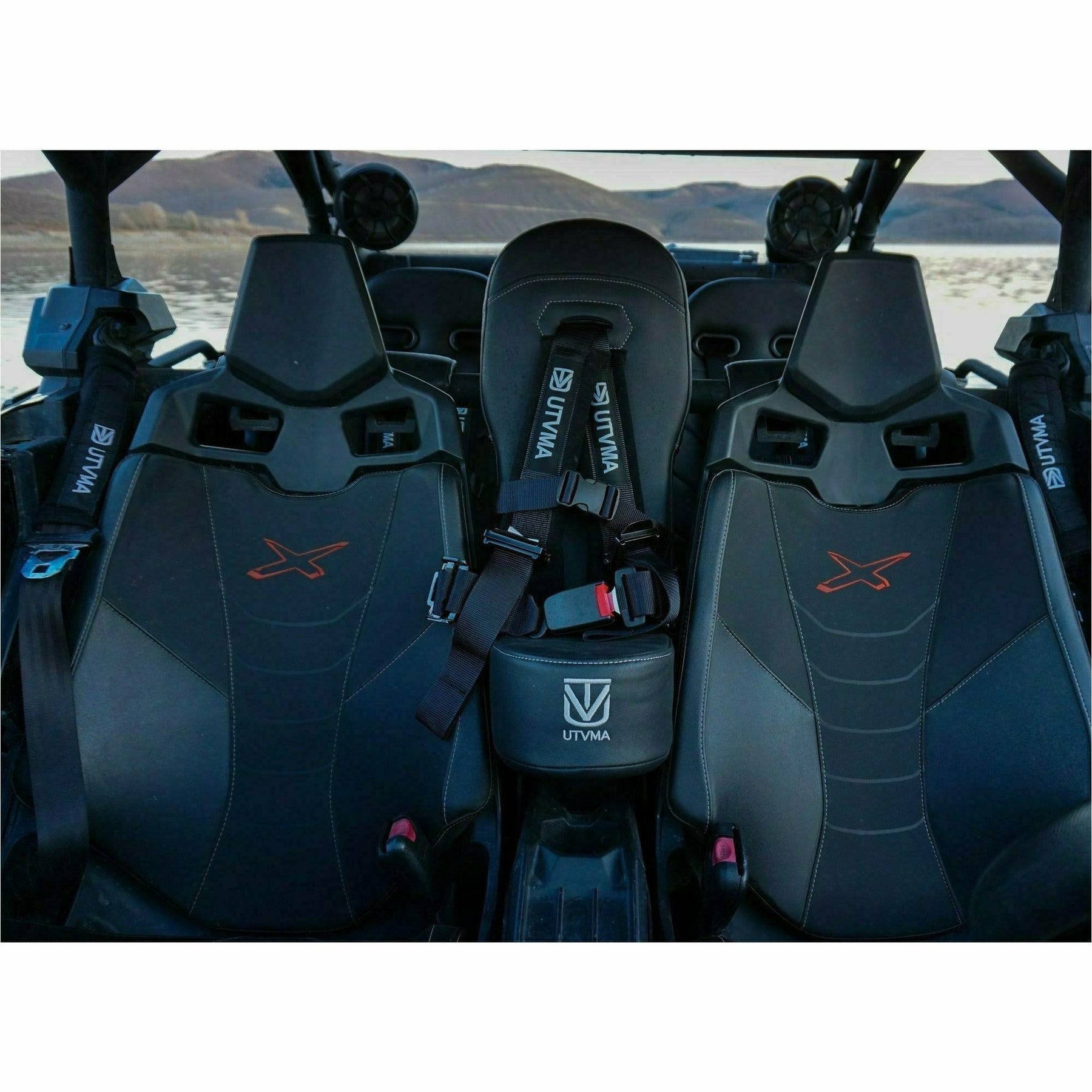 UTV Mountain Accessories Can Am Maverick X3 Bump Seat with Harness