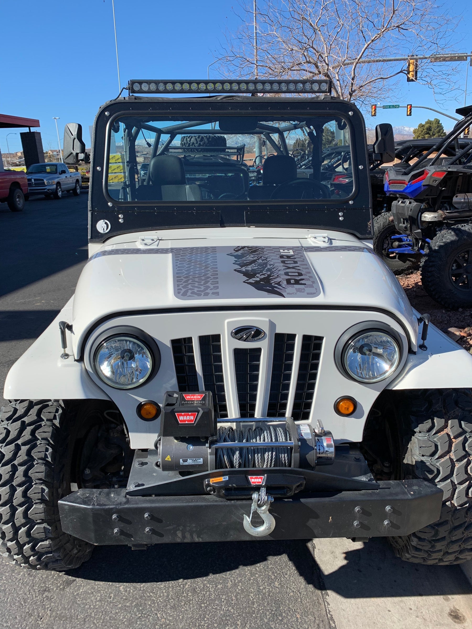 MAHINDRA ROXOR FRONT WINDSHIELD 2018+