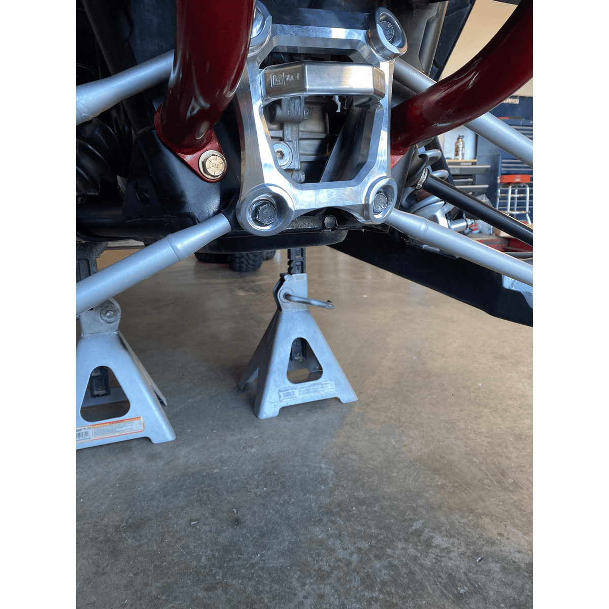 Rear pull plate for polaris rzr